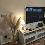 Casa Di Ana 1 Affittacamere * Анкона